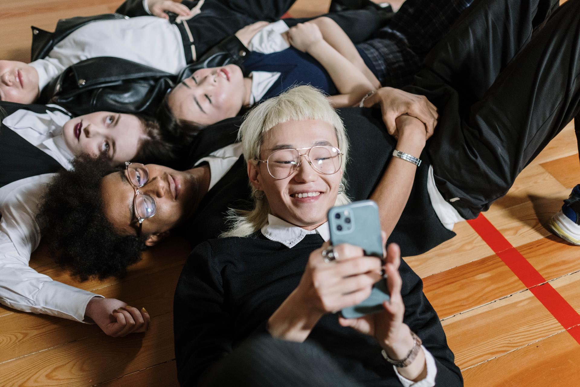 COULD DISEASE BE DIAGNOSED WITH A SELFIE?